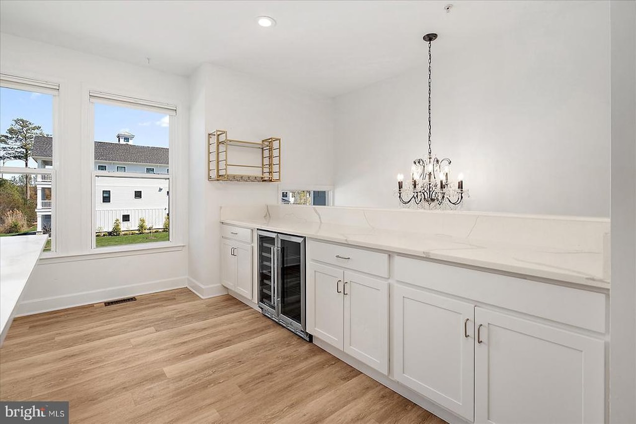  Real Estate for Sale - 10900 Holystone Ln #102 in Berlin Photo 18