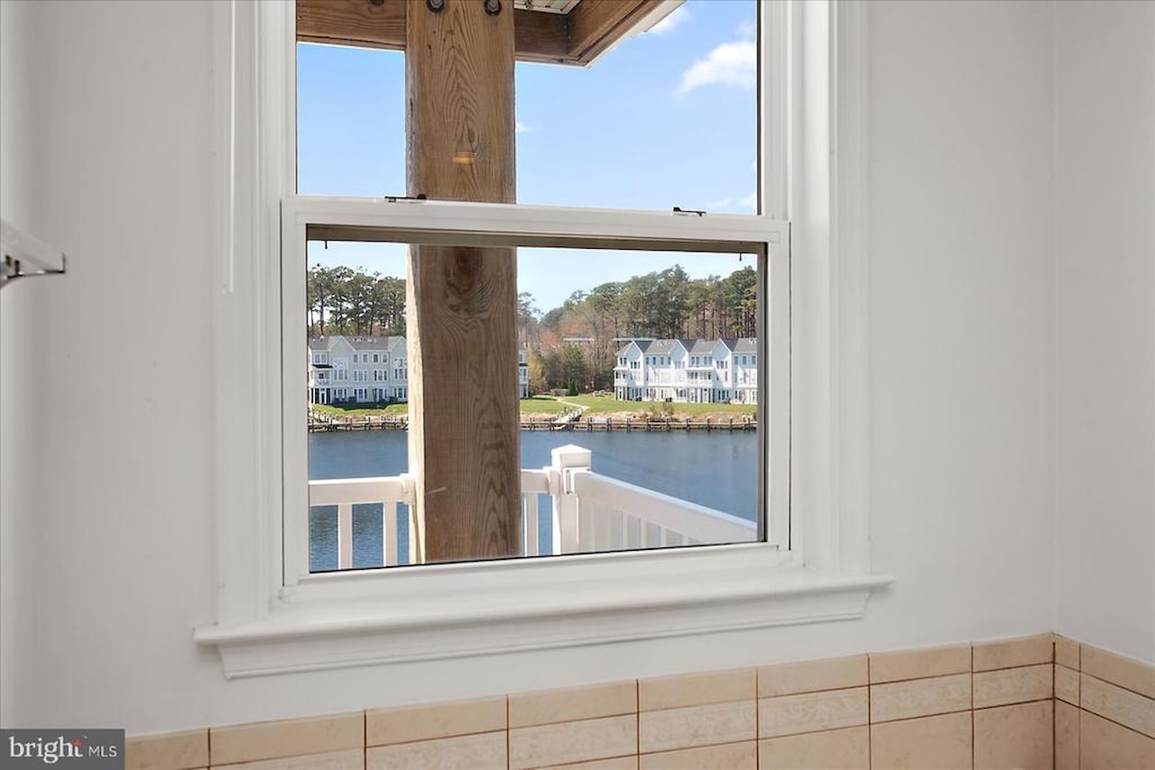  Real Estate for Sale - 10900 Holystone Ln #102 in Berlin Photo 55