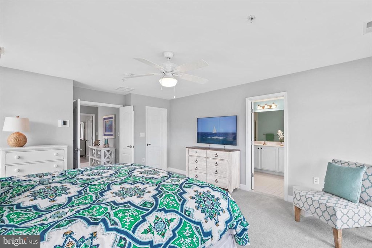 Glenriddle Homeowners Associat Real Estate for Sale - 11100 Crusader Ln #107 in Berlin Photo 31
