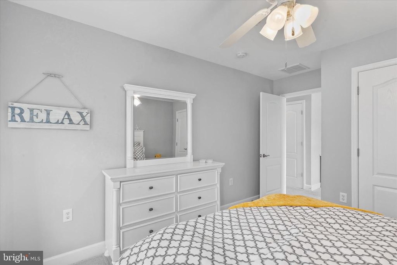 Glenriddle Homeowners Associat Real Estate for Sale - 11100 Crusader Ln #107 in Berlin Photo 42