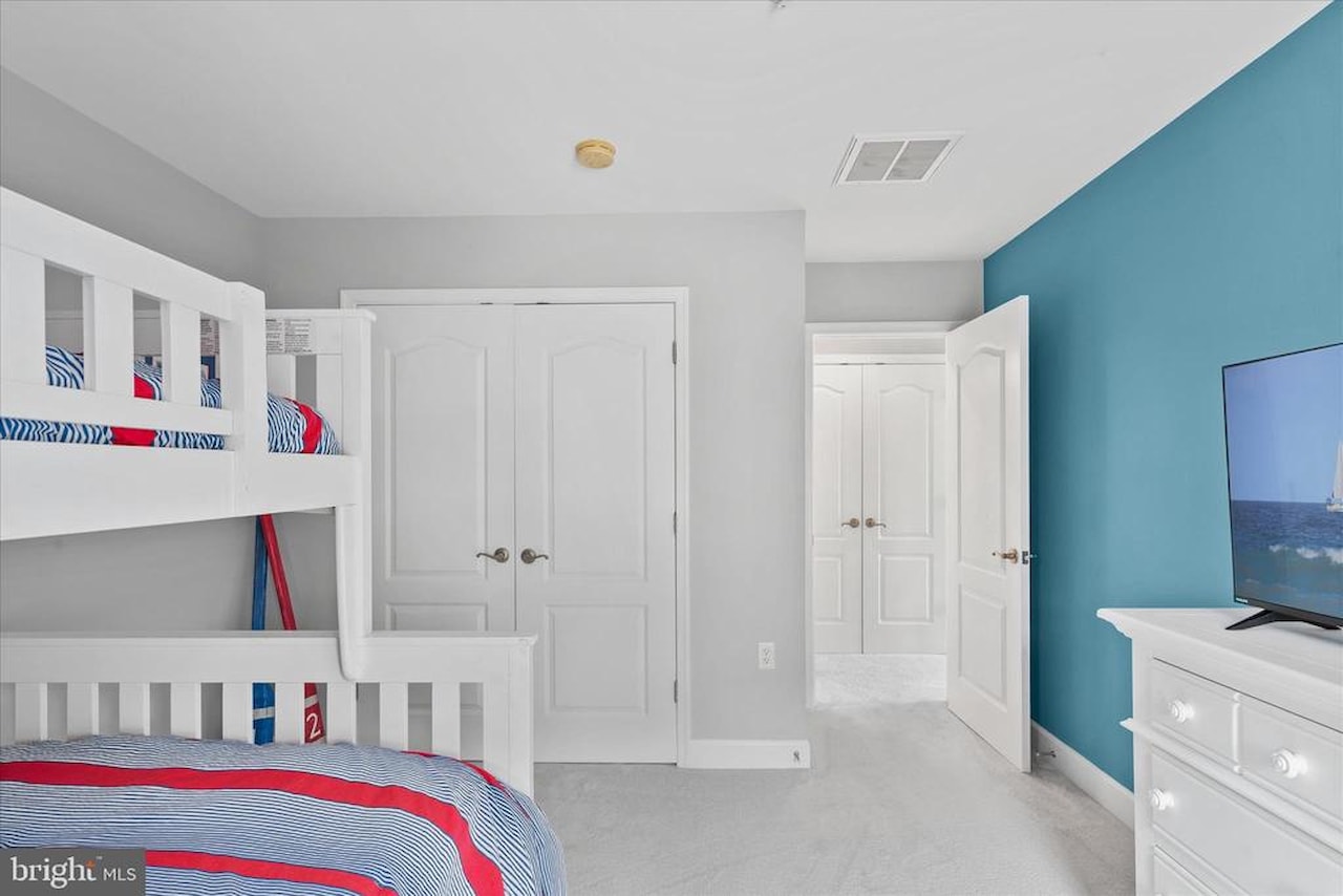Glenriddle Homeowners Associat Real Estate for Sale - 11100 Crusader Ln #107 in Berlin Photo 39