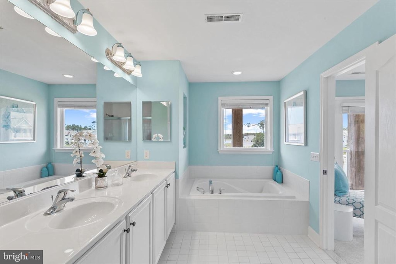 Glenriddle Homeowners Associat Real Estate for Sale - 11100 Crusader Ln #107 in Berlin Photo 36