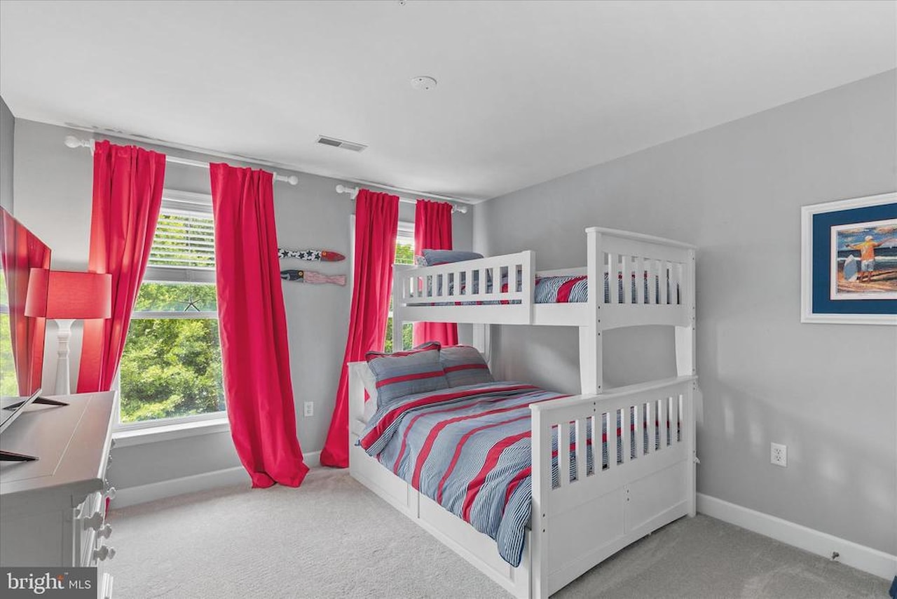 Glenriddle Homeowners Associat Real Estate for Sale - 11100 Crusader Ln #107 in Berlin Photo 37
