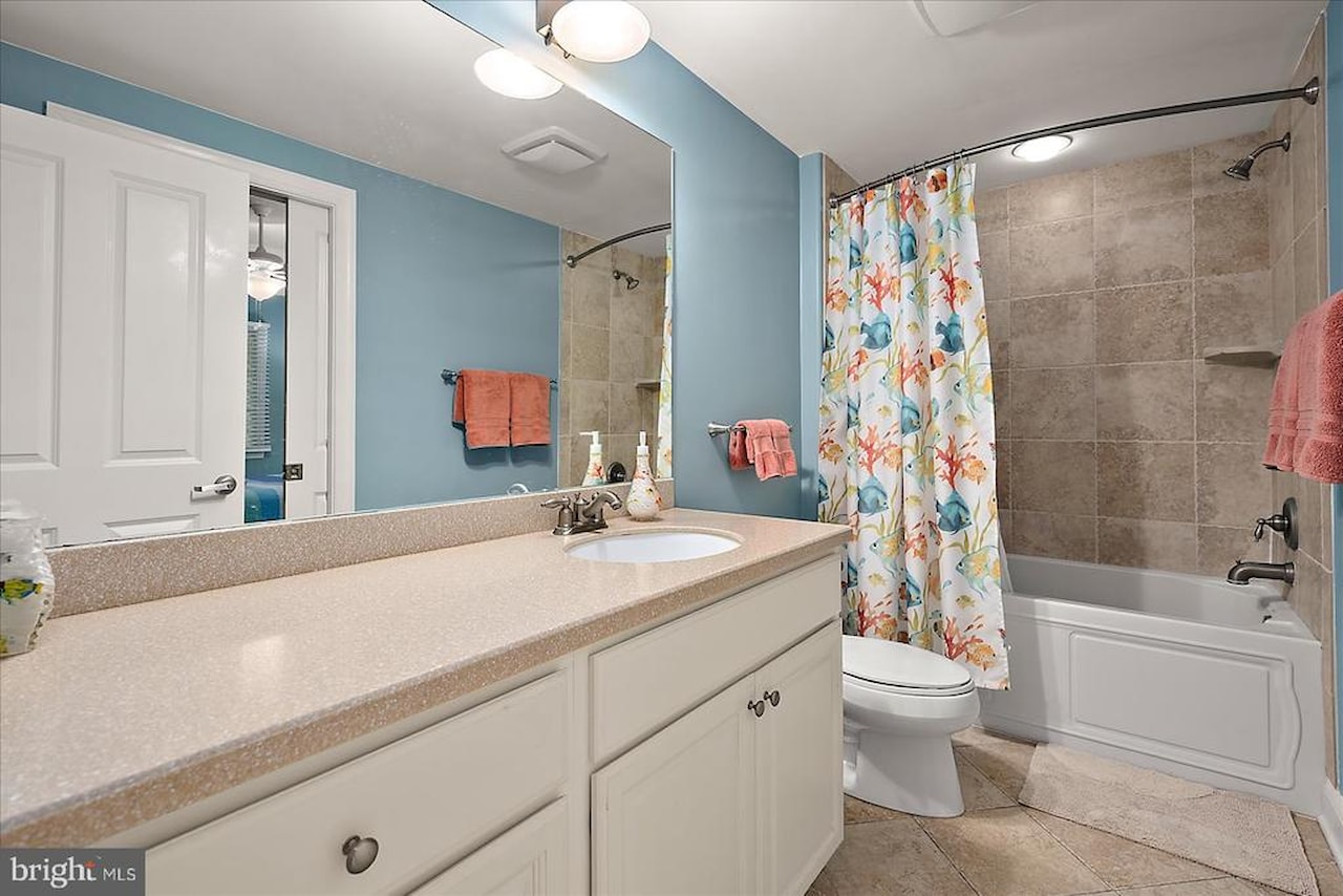 Rivendell Real Estate for Sale - 121 81st St #711 in Ocean City Photo 41