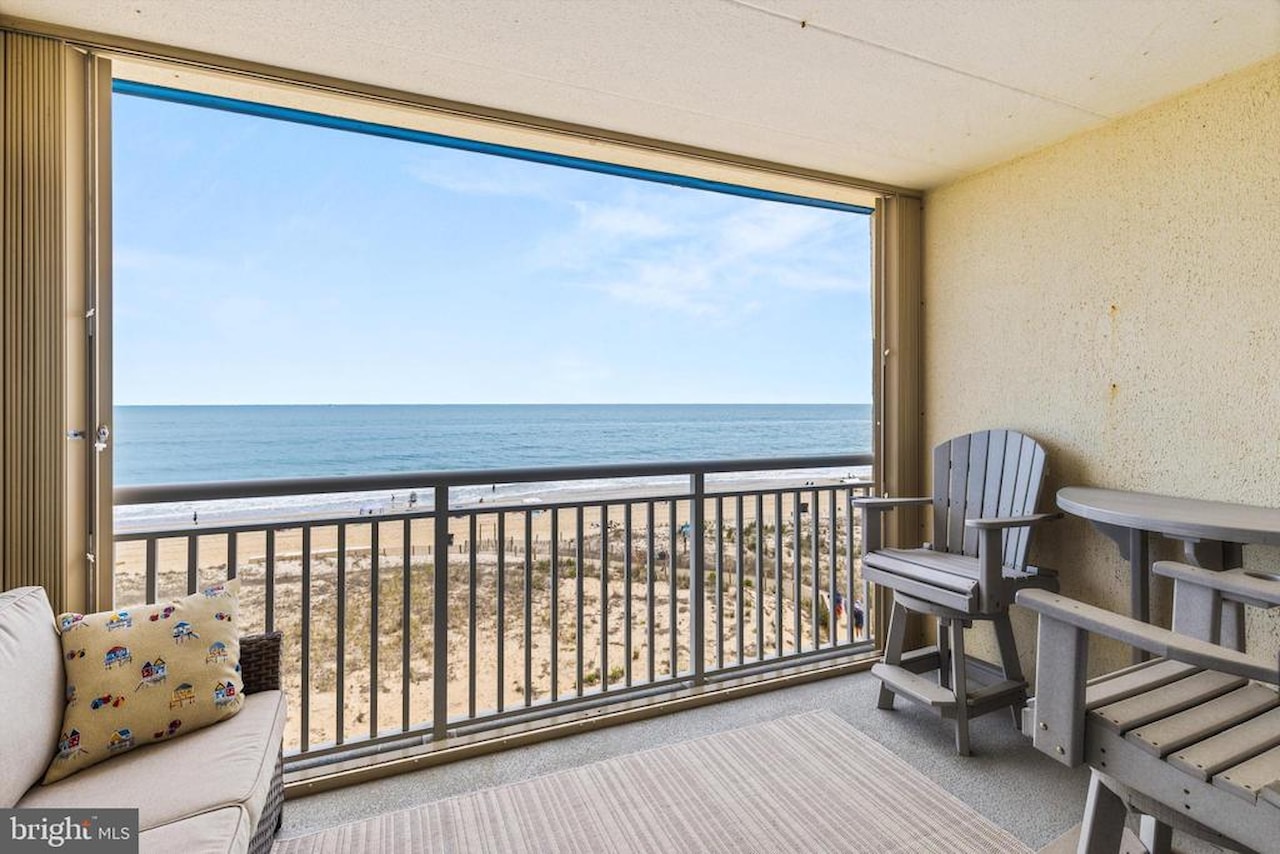 Diamond Beach Real Estate for Sale - 3801 Atlantic Ave in Ocean City Photo 11