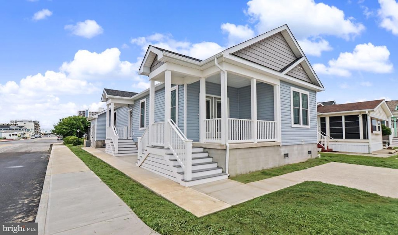  Real Estate for Sale - 13214 Ocean Dr in Ocean City