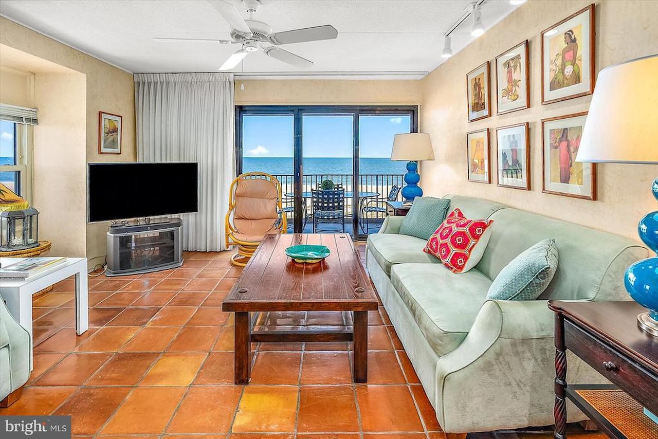 Covington Towers Real Estate for Sale - 12903 Wight St #301 in Ocean City Photo 9