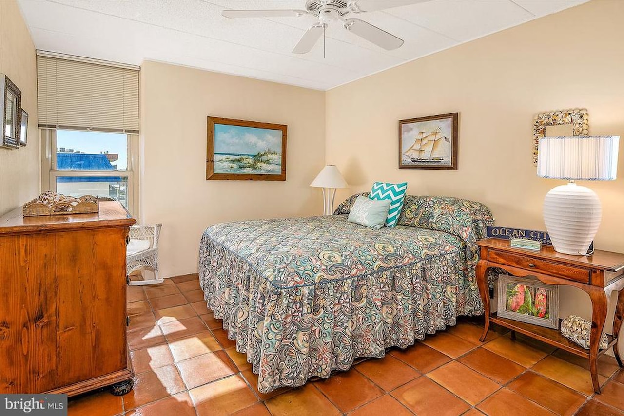 Covington Towers Real Estate for Sale - 12903 Wight St #301 in Ocean City Photo 33