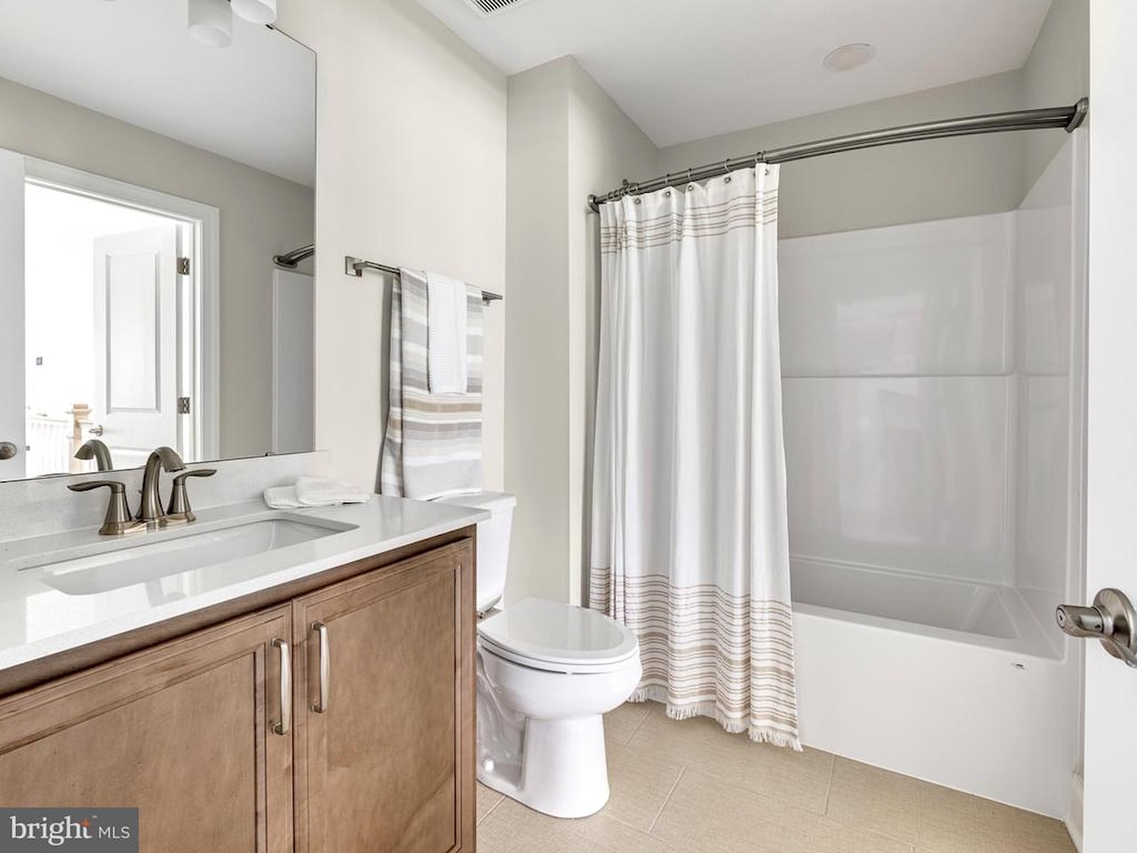  Real Estate for Sale - 32270 Sundance Cir in Ocean View Photo 24