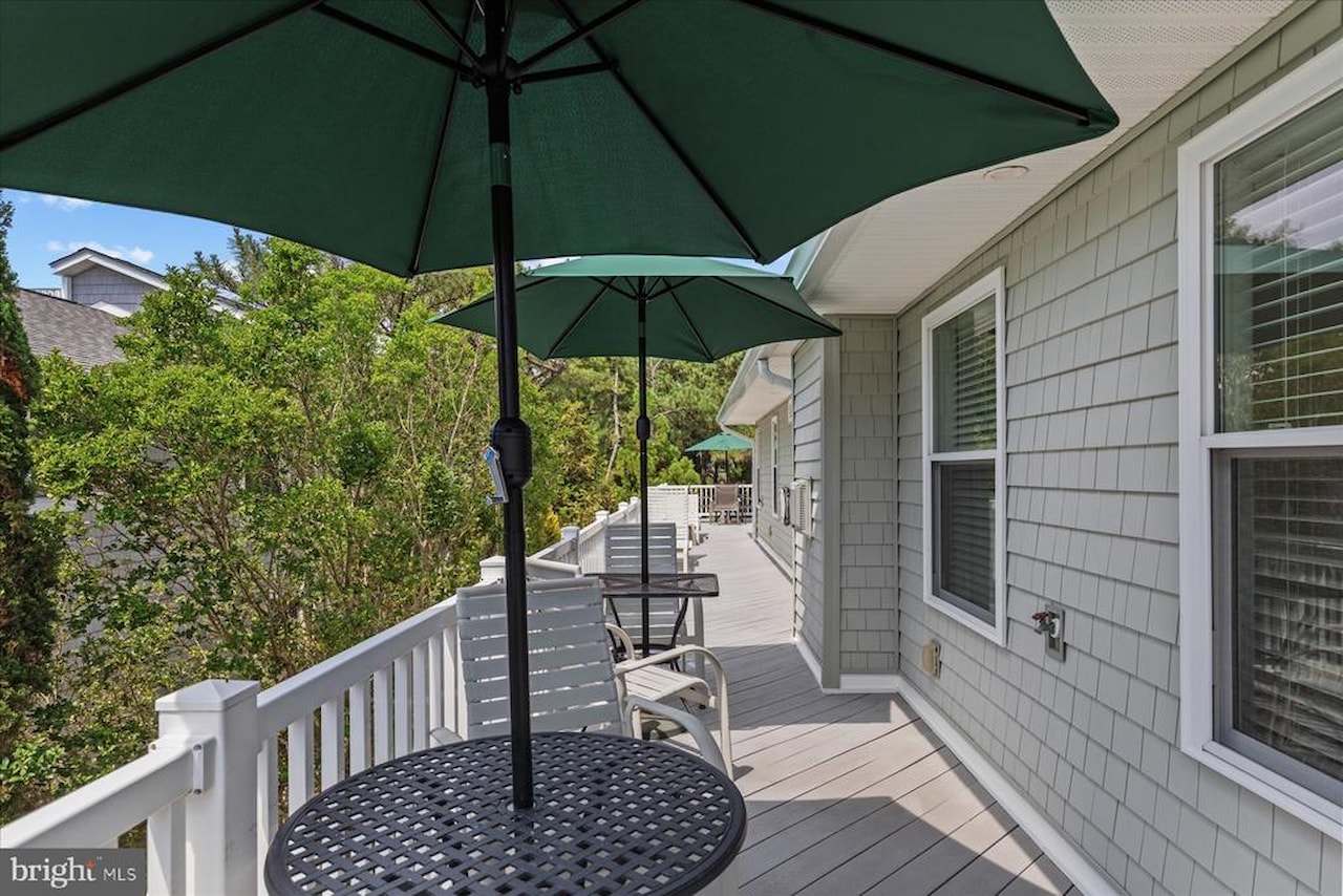  Real Estate for Sale - 39 Dune Rd in Bethany Beach Photo 17