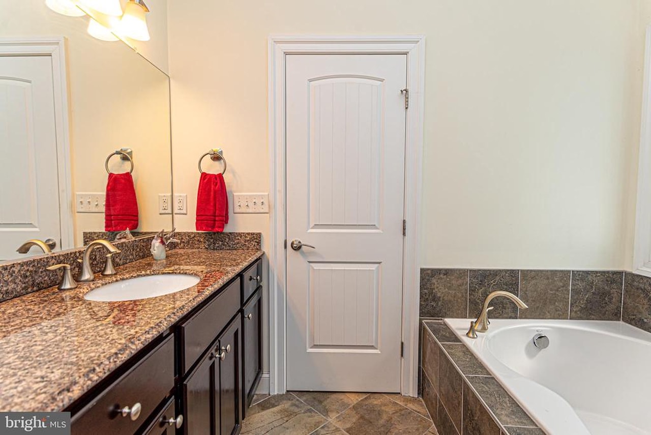  Real Estate for Sale - 42 Quarter Staff Pl in Ocean Pines Photo 31