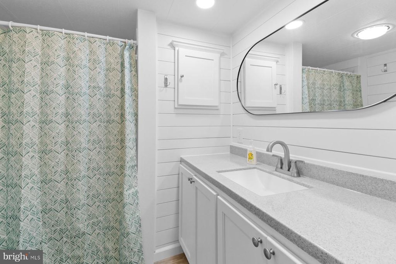  Real Estate for Sale - 119 136th St in Ocean City Photo 32