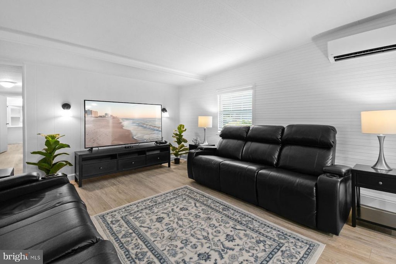  Real Estate for Sale - 119 136th St in Ocean City Photo 15
