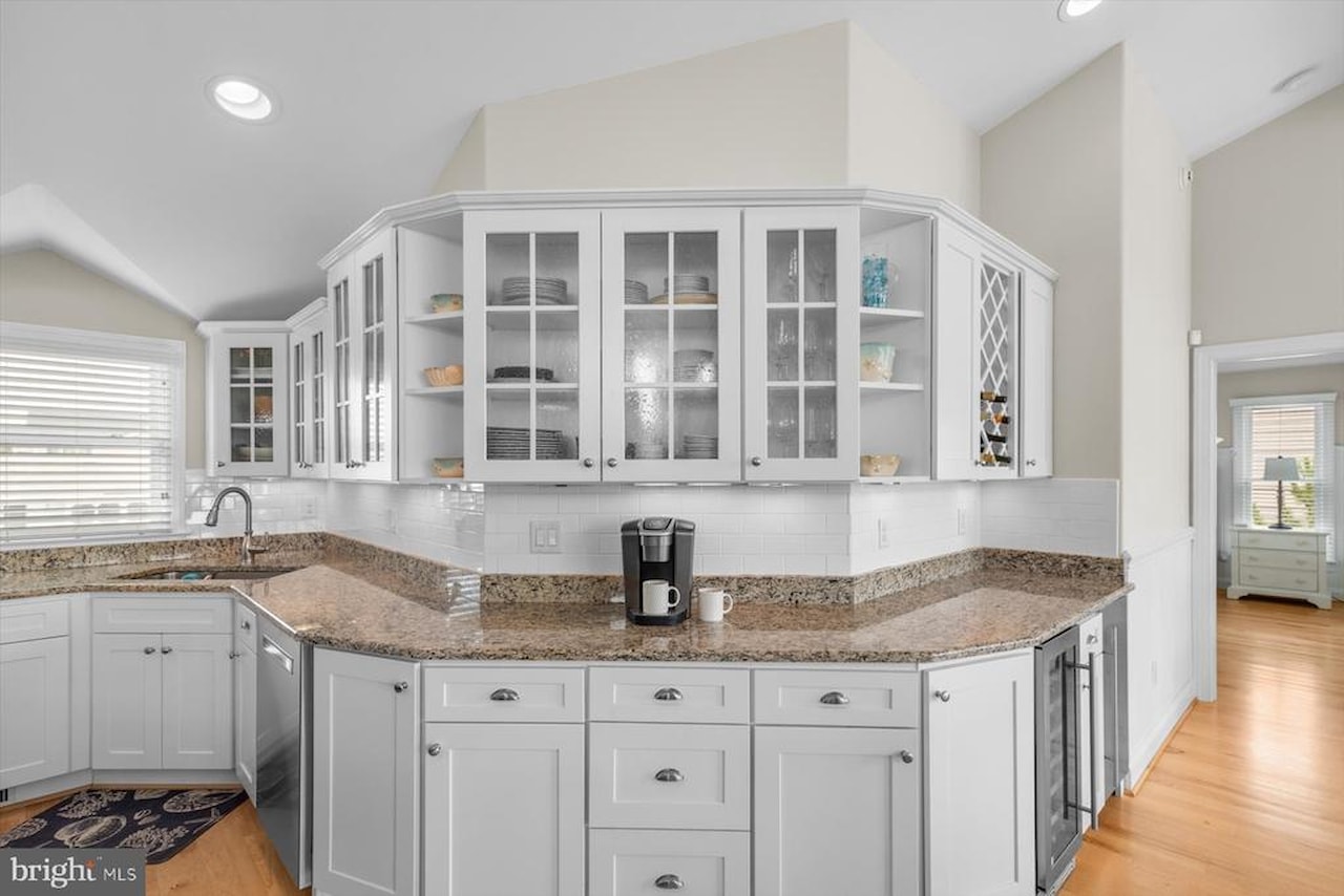  Real Estate for Sale - 7 S 9th St in South Bethany Photo 13