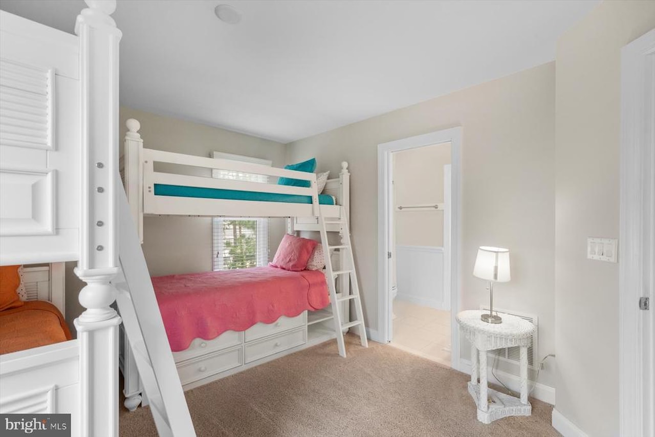  Real Estate for Sale - 7 S 9th St in South Bethany Photo 44