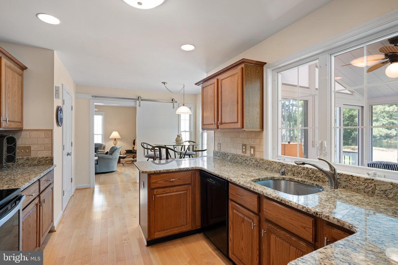  Real Estate for Sale - 486 Bethany Loop in Bethany Beach Photo 17