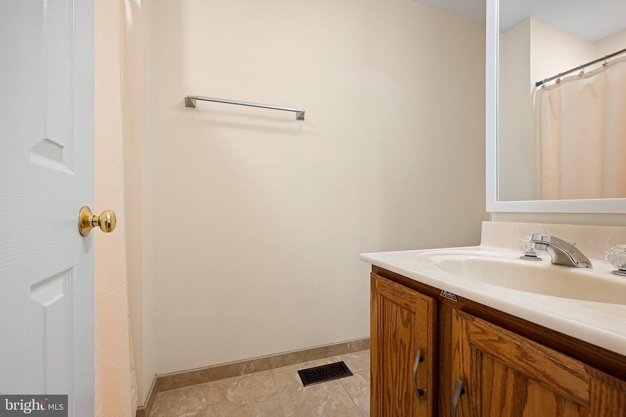  Real Estate for Sale - 486 Bethany Loop in Bethany Beach Photo 23