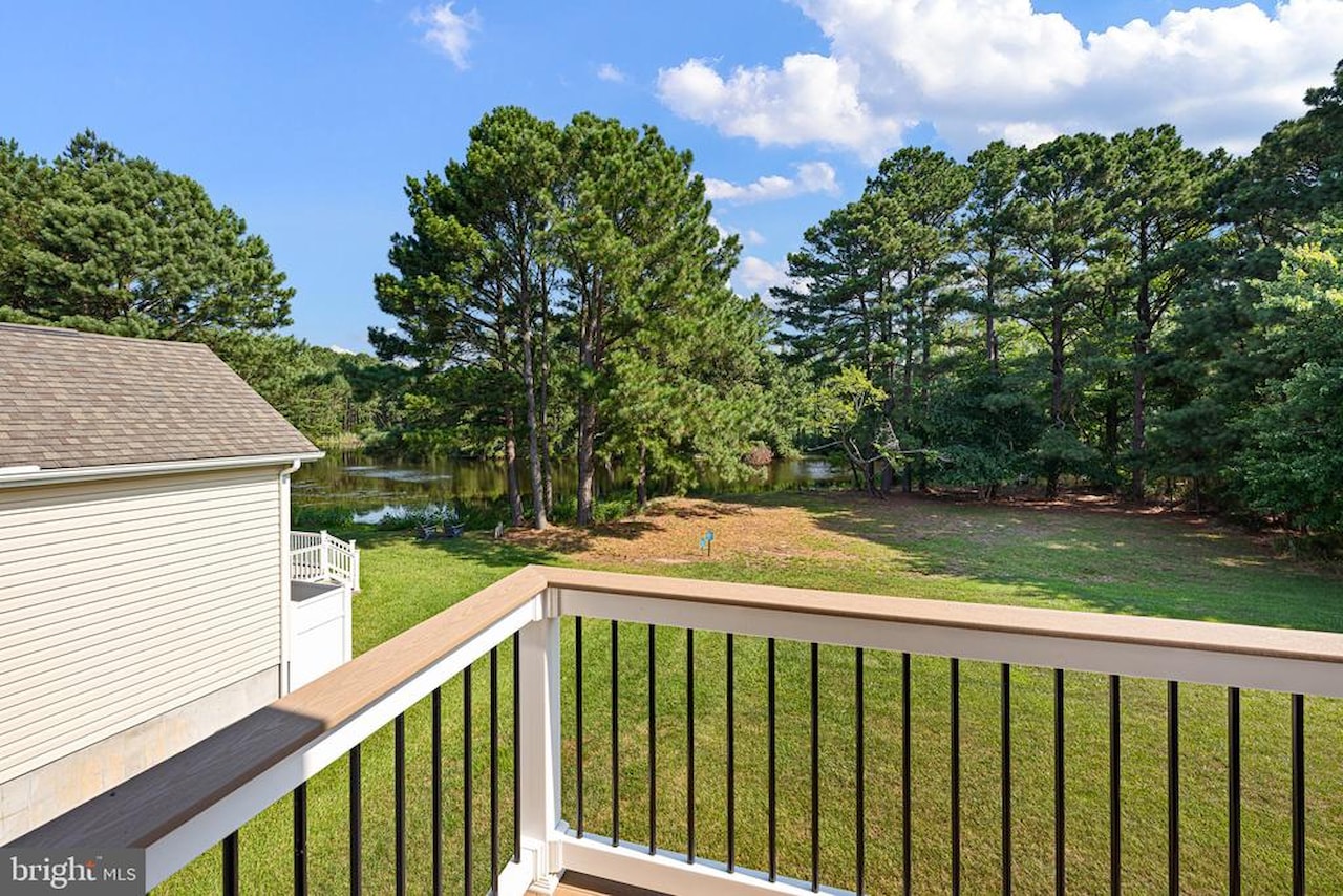  Real Estate for Sale - 486 Bethany Loop in Bethany Beach Photo 32