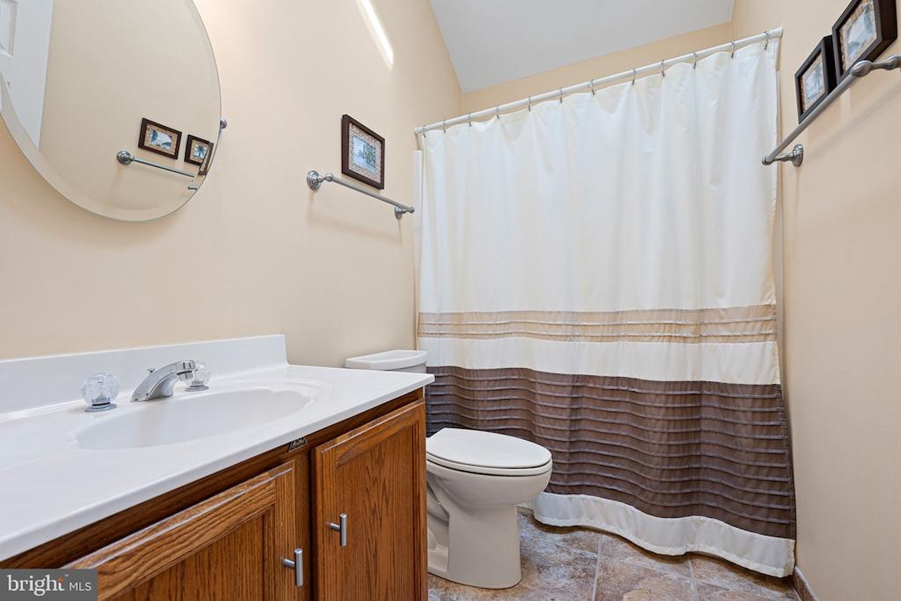  Real Estate for Sale - 486 Bethany Loop in Bethany Beach Photo 37
