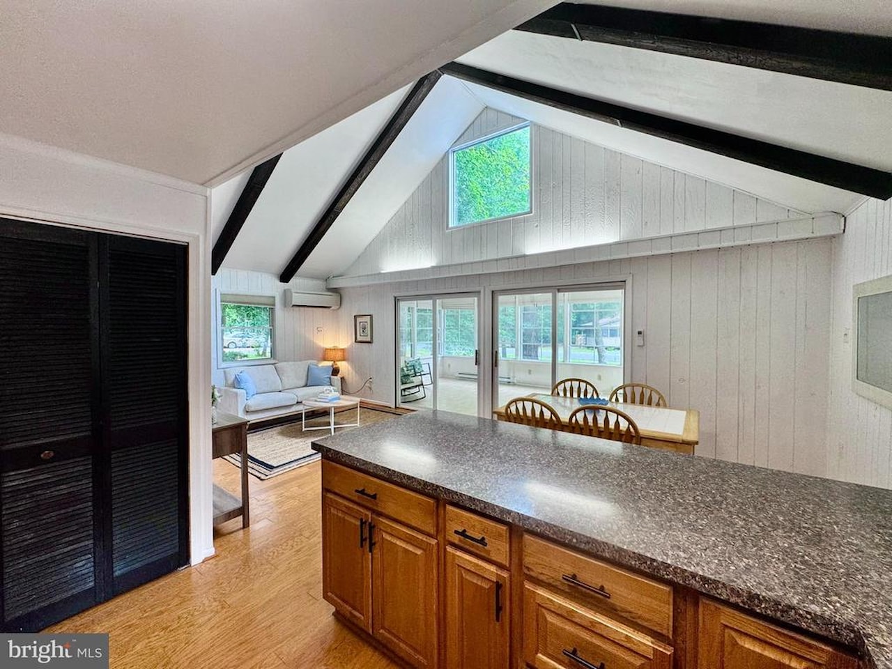  Real Estate for Sale - 67 Seafarer Ln in Ocean Pines Photo 7