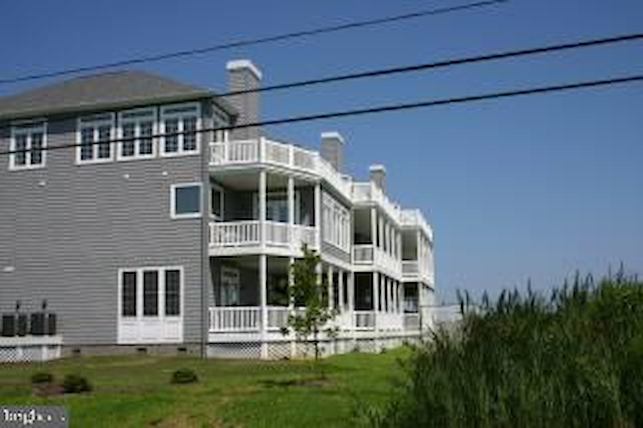 Sunrise Cove Real Estate for Sale - 12901 Old Bridge Rd #1 in Ocean City Photo 6