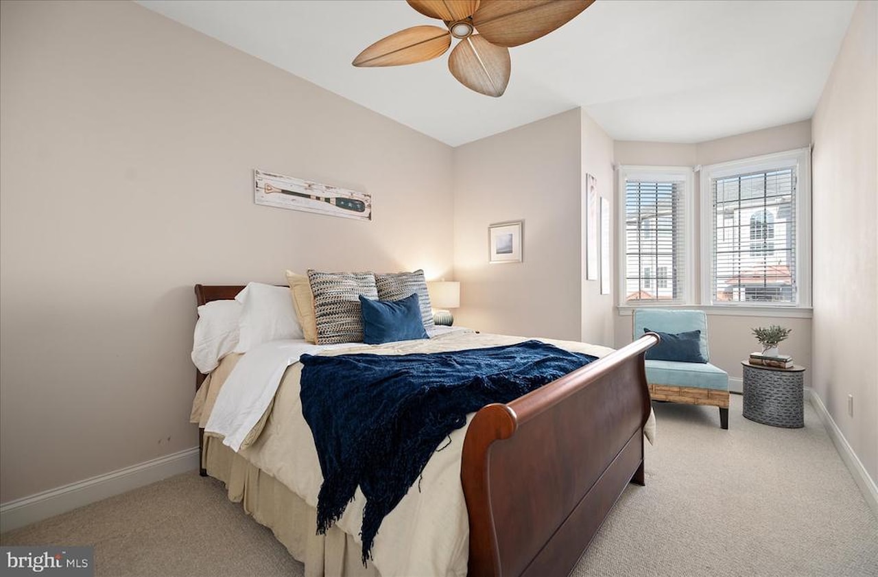 Sunrise Cove Real Estate for Sale - 12901 Old Bridge Rd #8 PH 2 in Ocean City Photo 36
