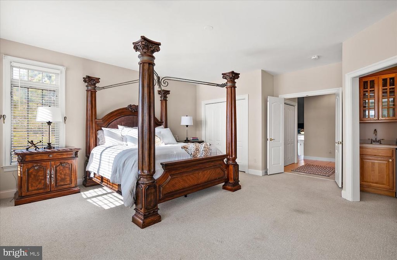 Sunrise Cove Real Estate for Sale - 12901 Old Bridge Rd #8 PH 2 in Ocean City Photo 26