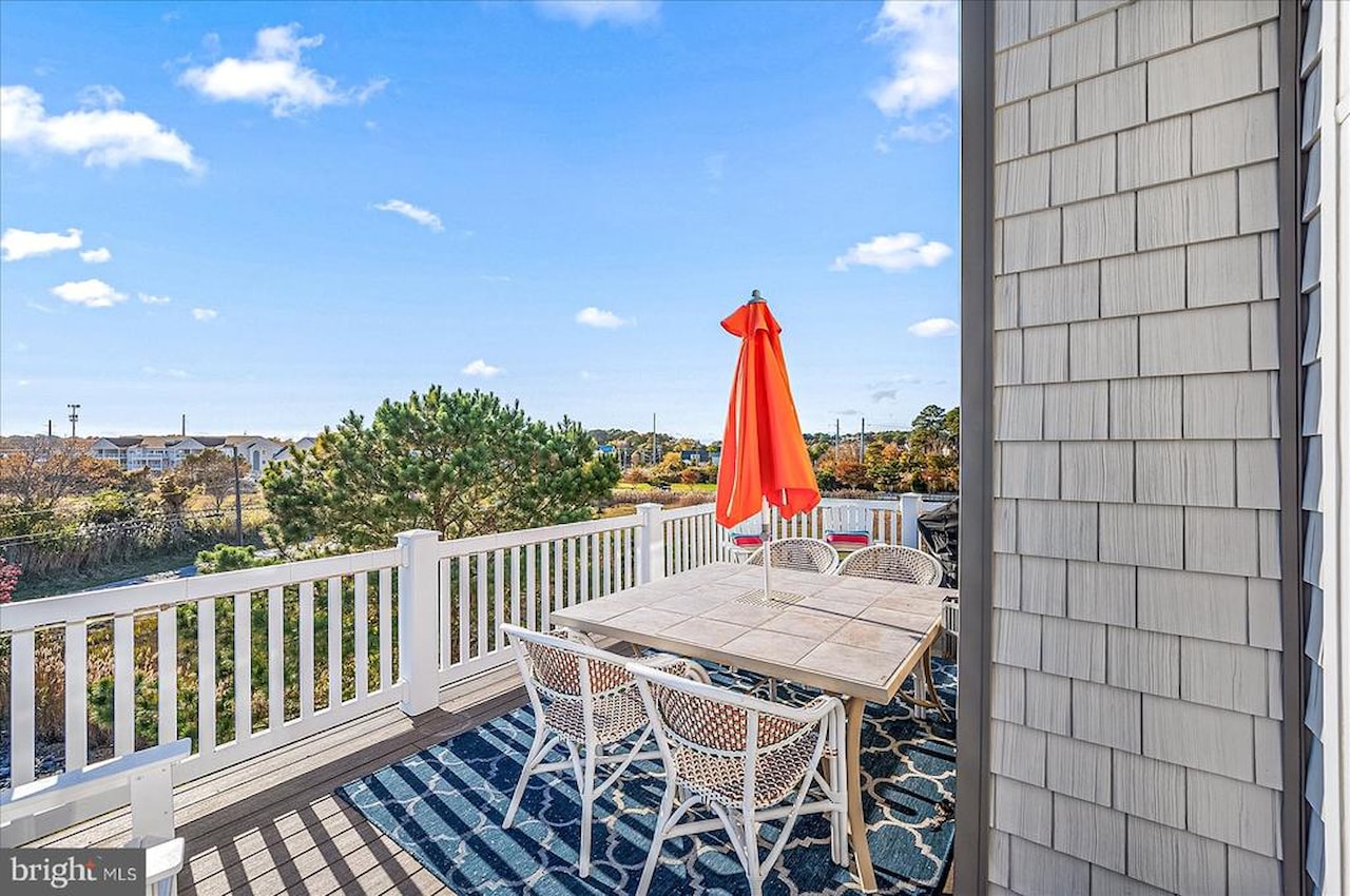 Sunrise Cove Real Estate for Sale - 12901 Old Bridge Rd #8 PH 2 in Ocean City Photo 22