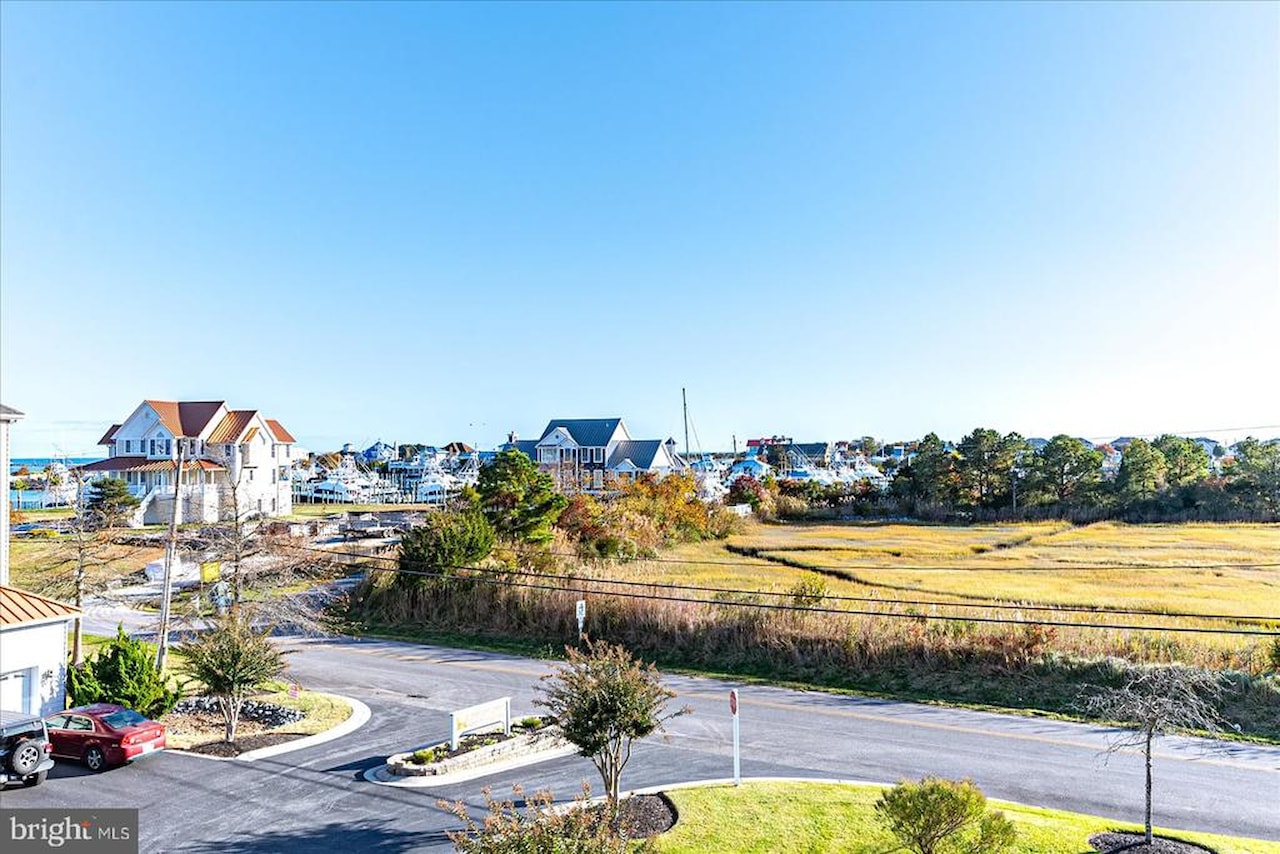 Sunrise Cove Real Estate for Sale - 12901 Old Bridge Rd #8 PH 2 in Ocean City Photo 74