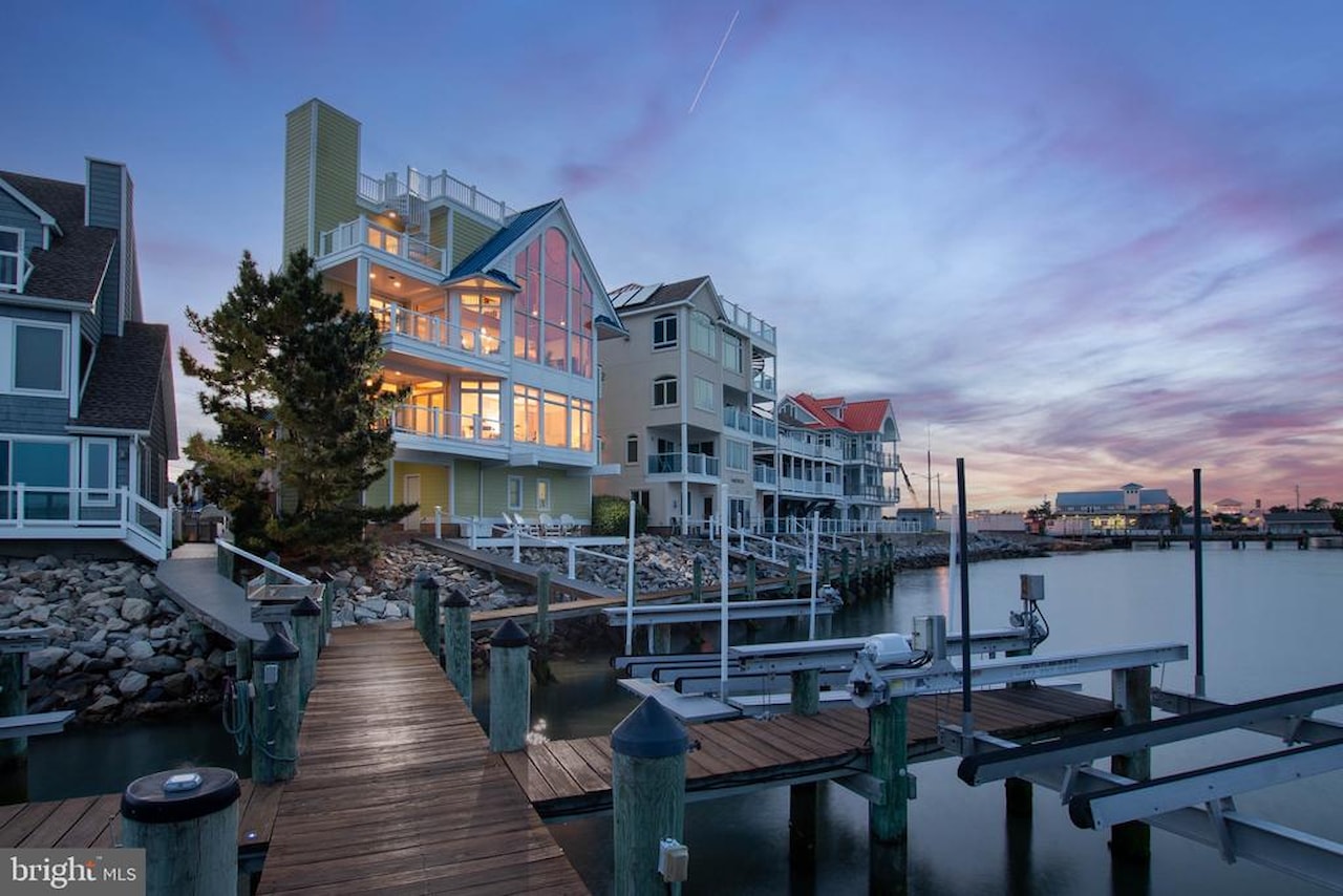  Real Estate for Sale - 12959 Harbor Rd in Ocean City Photo 3