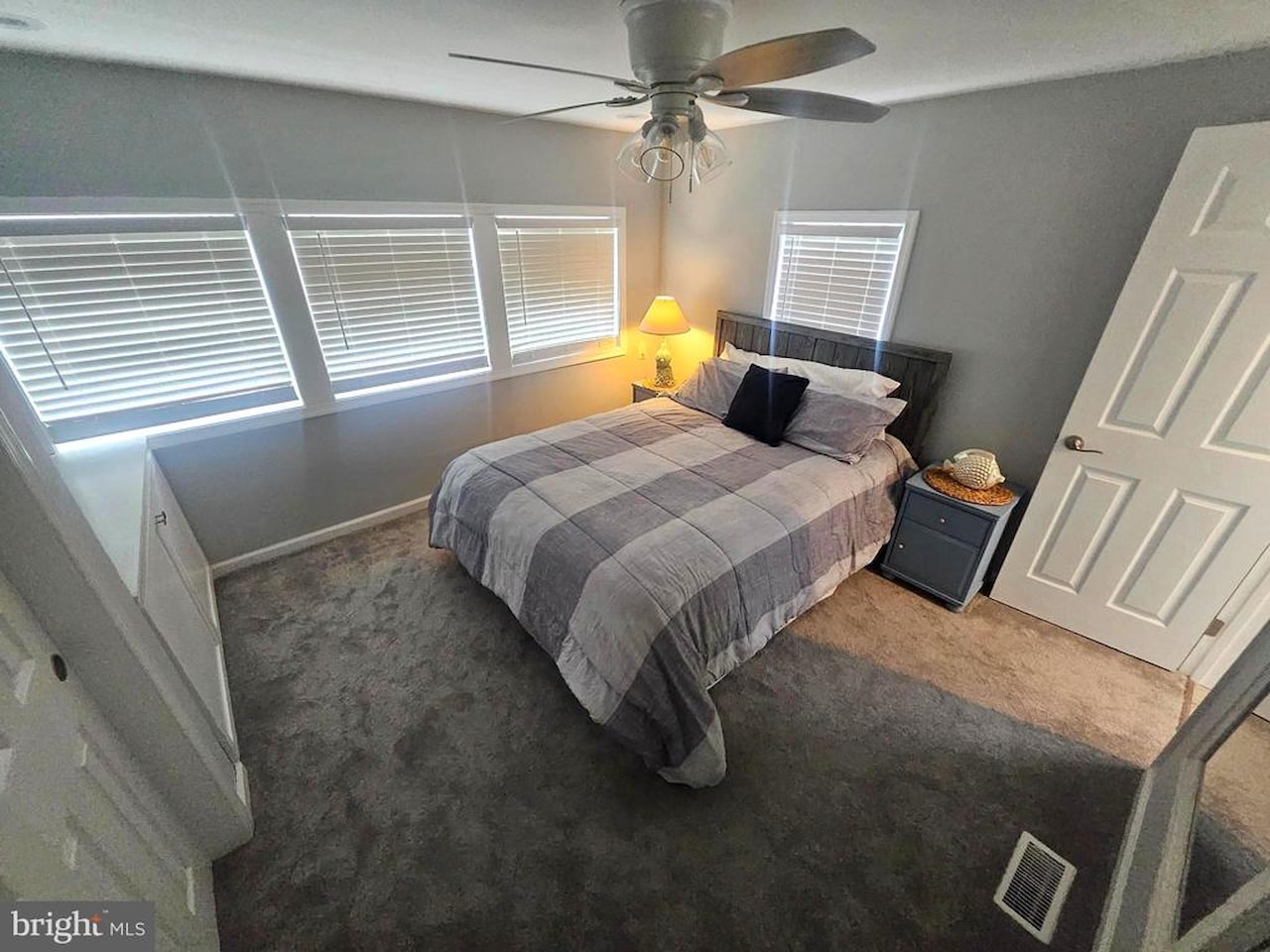  Real Estate for Sale - 105 Assateague Ct in Ocean City Photo 13