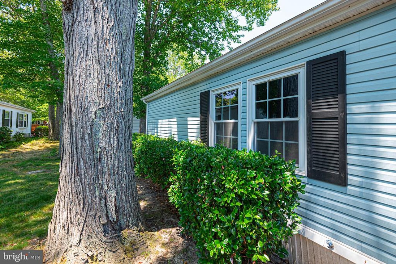 Real Estate for Sale - 3 Bay Vista Dr in Berlin Photo 47