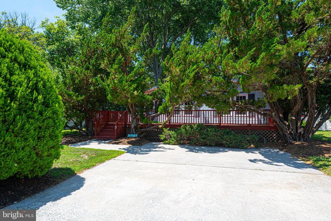  Real Estate for Sale - 3 Bay Vista Dr in Berlin Photo 8