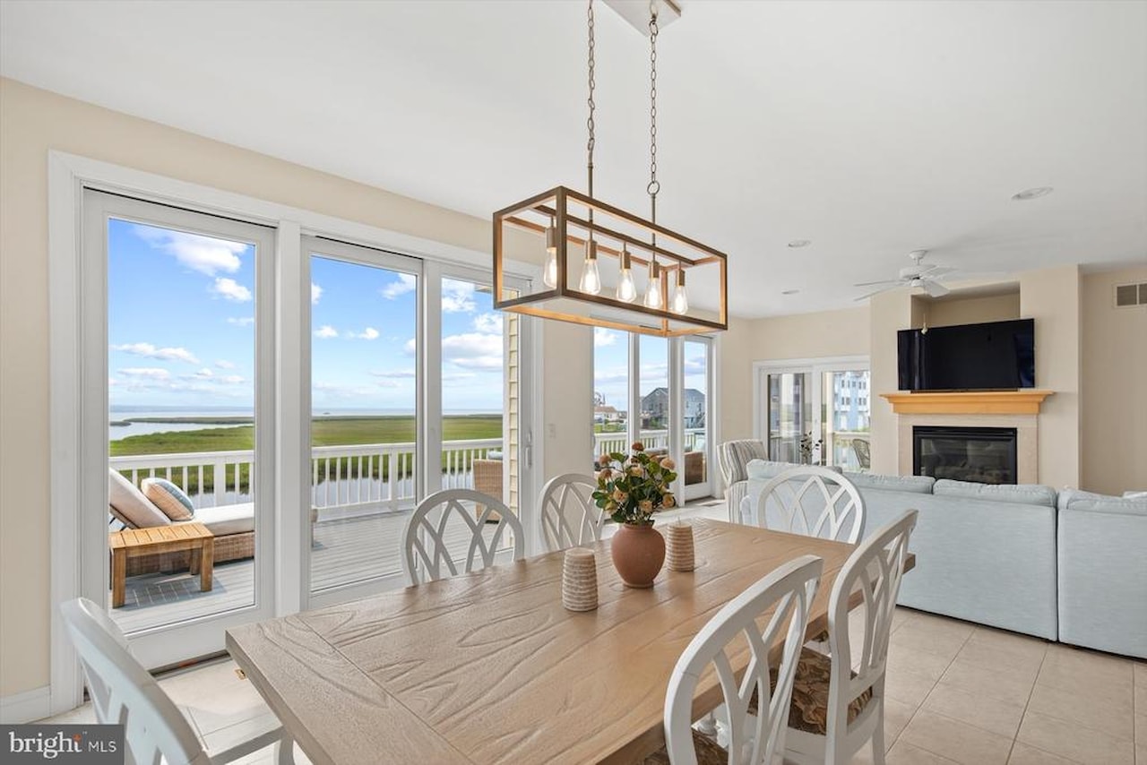  Real Estate for Sale - 6 S Shore Dr in North Bethany Photo 18