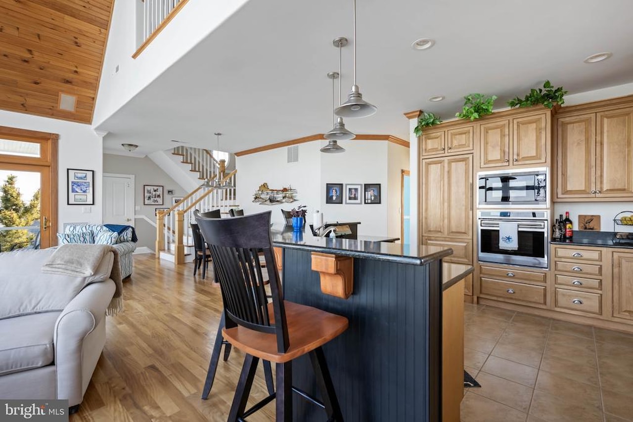  Real Estate for Sale - 12959 Harbor Rd in Ocean City Photo 13