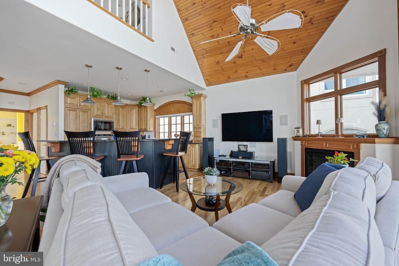  Real Estate for Sale - 12959 Harbor Rd in Ocean City Photo 11