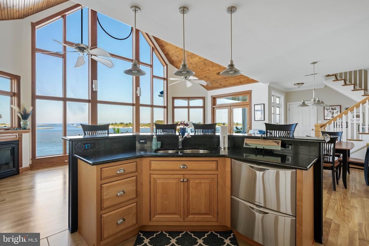  Real Estate for Sale - 12959 Harbor Rd in Ocean City Photo 14
