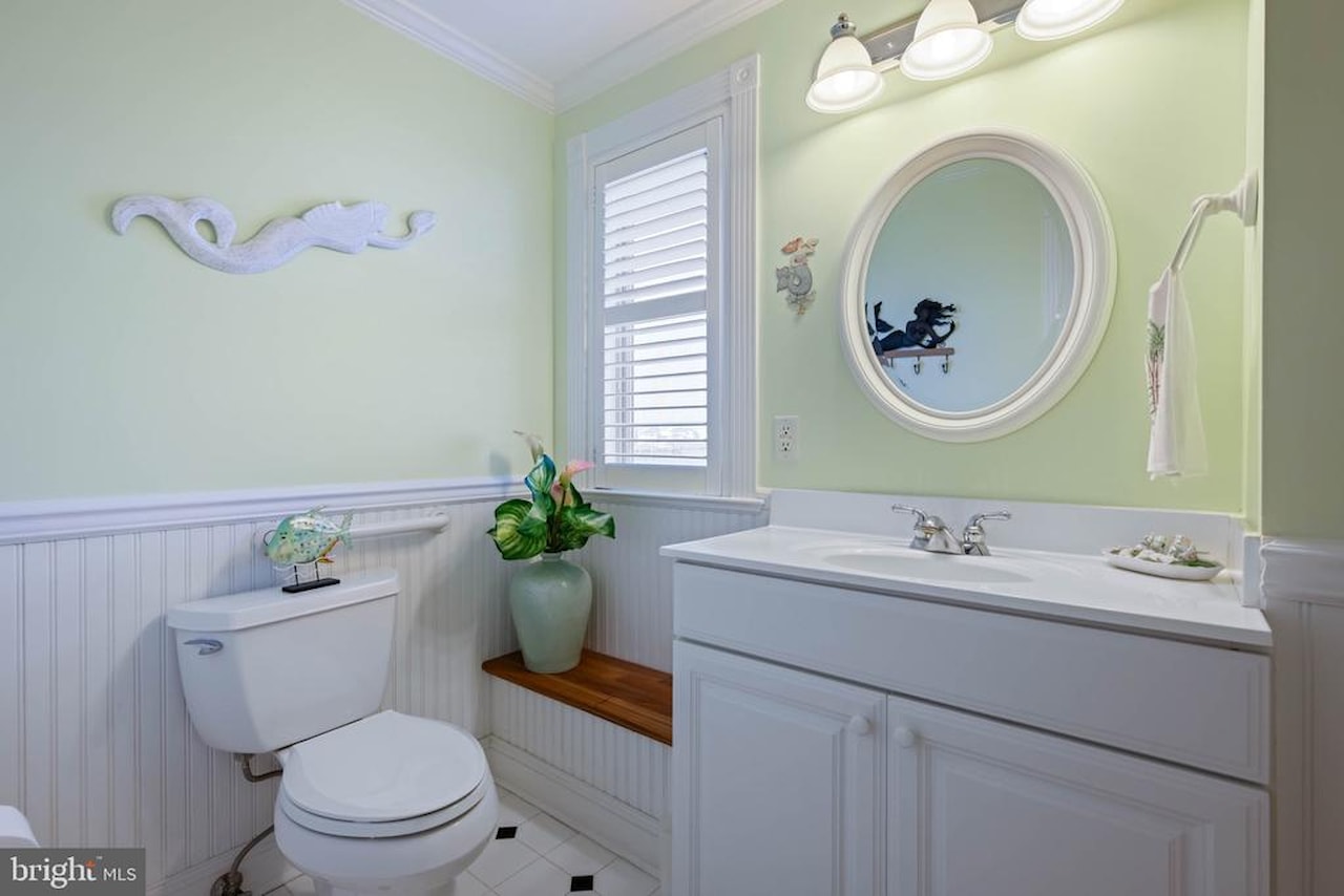  Real Estate for Sale - 12959 Harbor Rd in Ocean City Photo 54