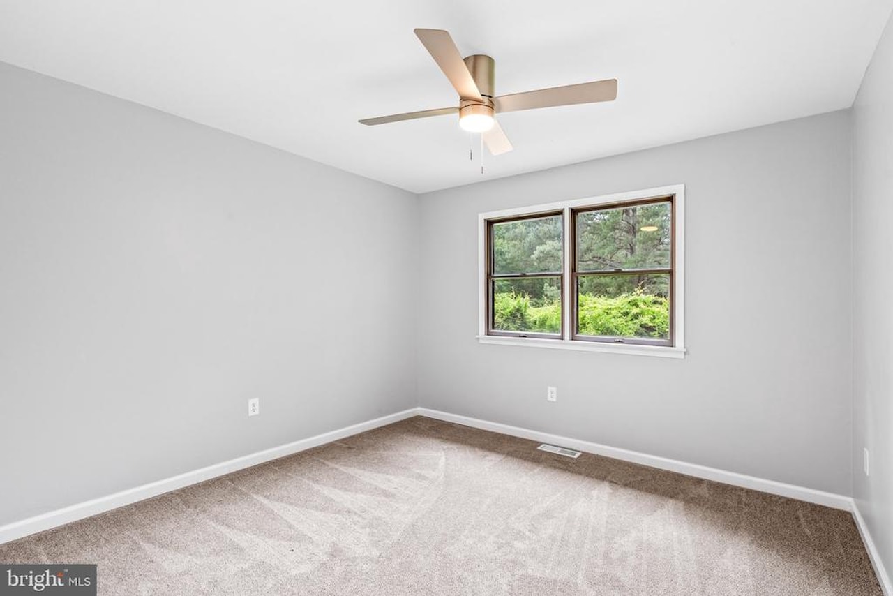  Real Estate for Sale - 15 Raft Rd in Ocean Pines Photo 22