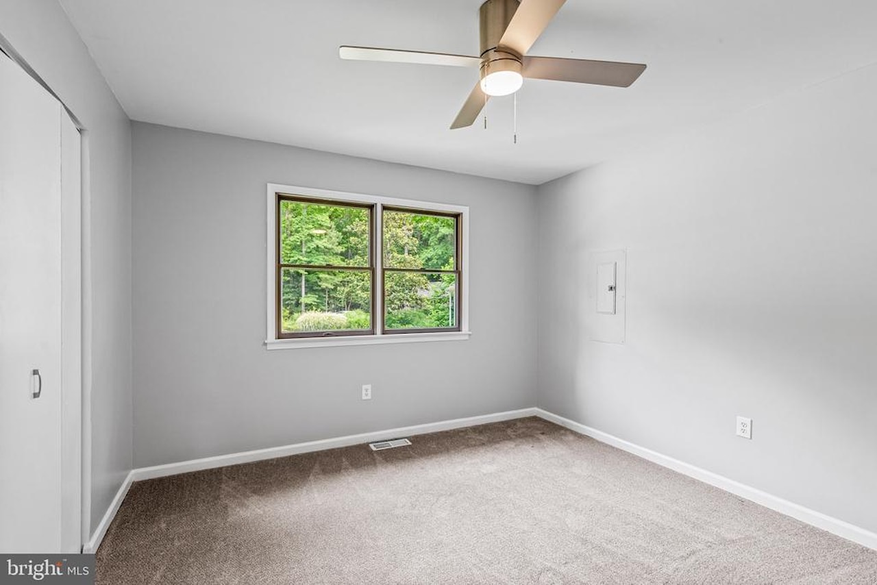  Real Estate for Sale - 15 Raft Rd in Ocean Pines Photo 28
