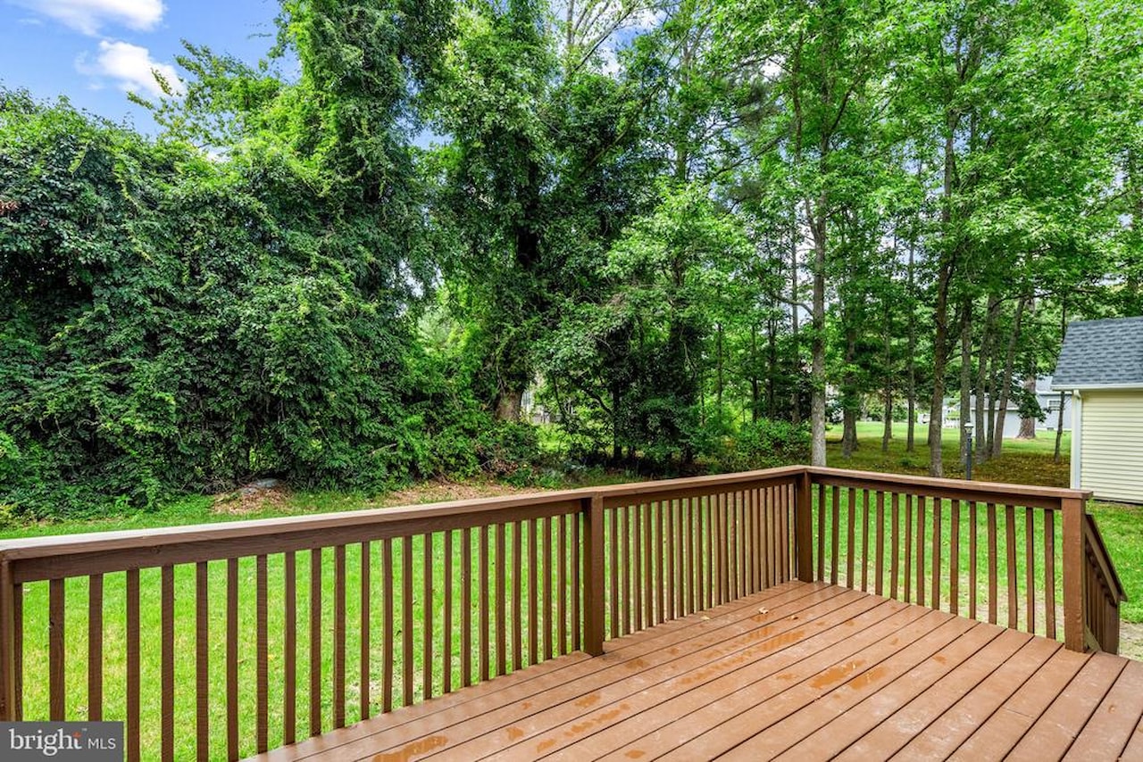  Real Estate for Sale - 15 Raft Rd in Ocean Pines Photo 42
