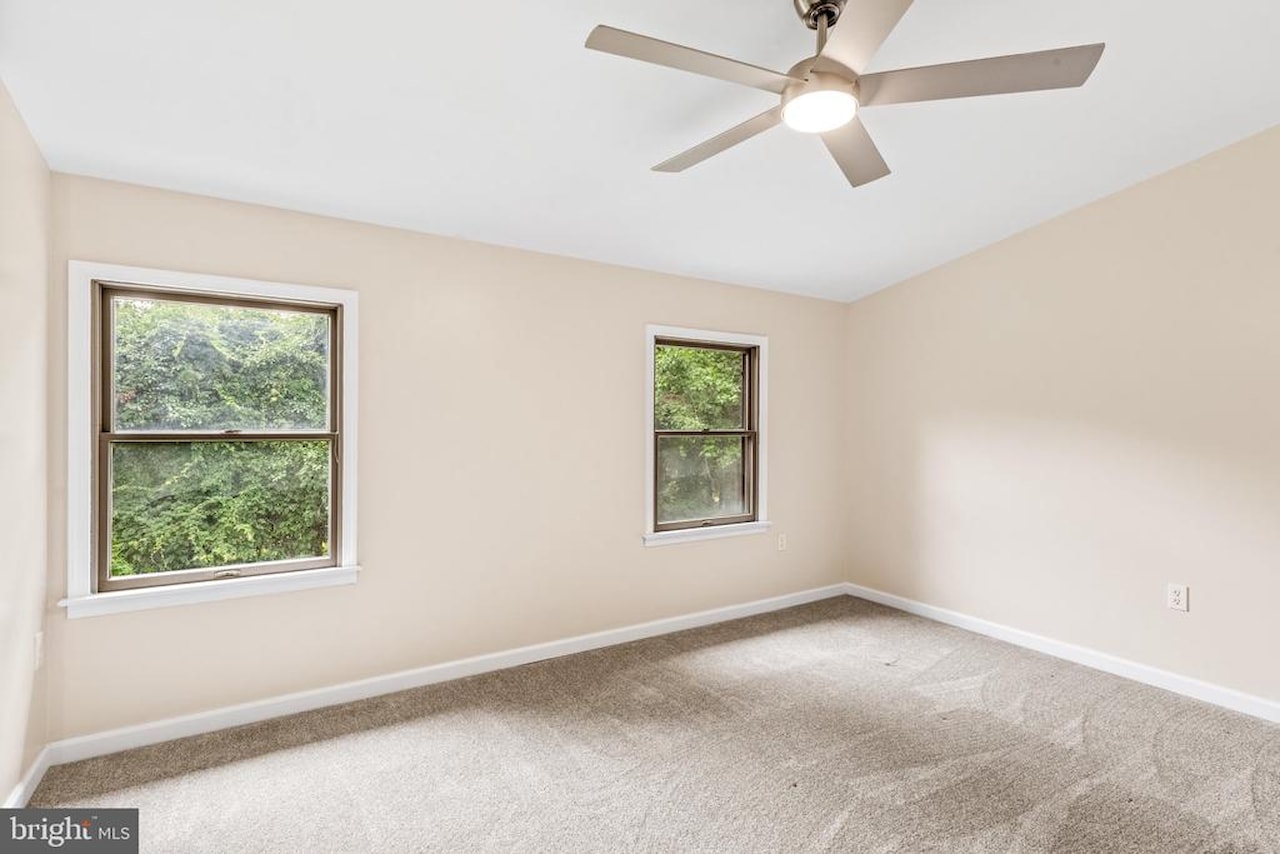  Real Estate for Sale - 15 Raft Rd in Ocean Pines Photo 6