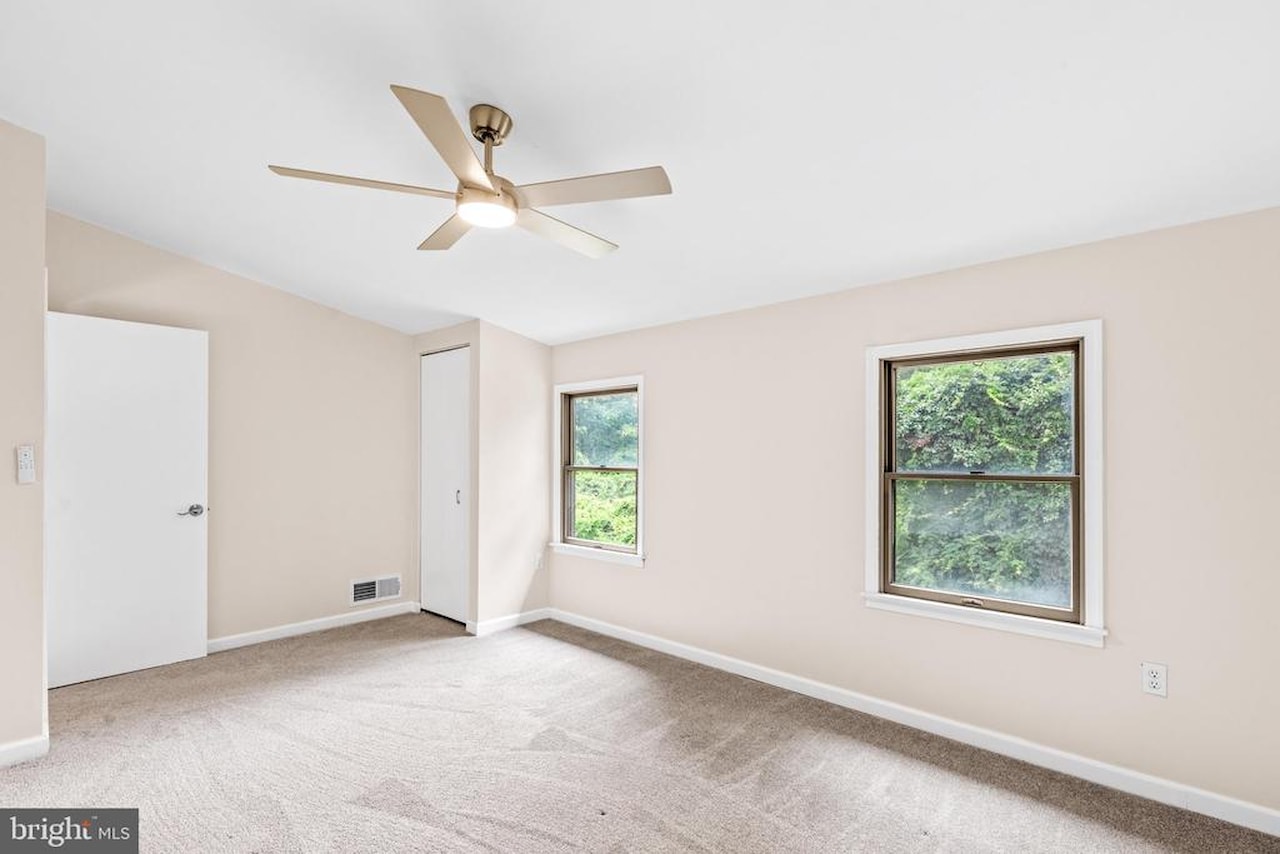  Real Estate for Sale - 15 Raft Rd in Ocean Pines Photo 7
