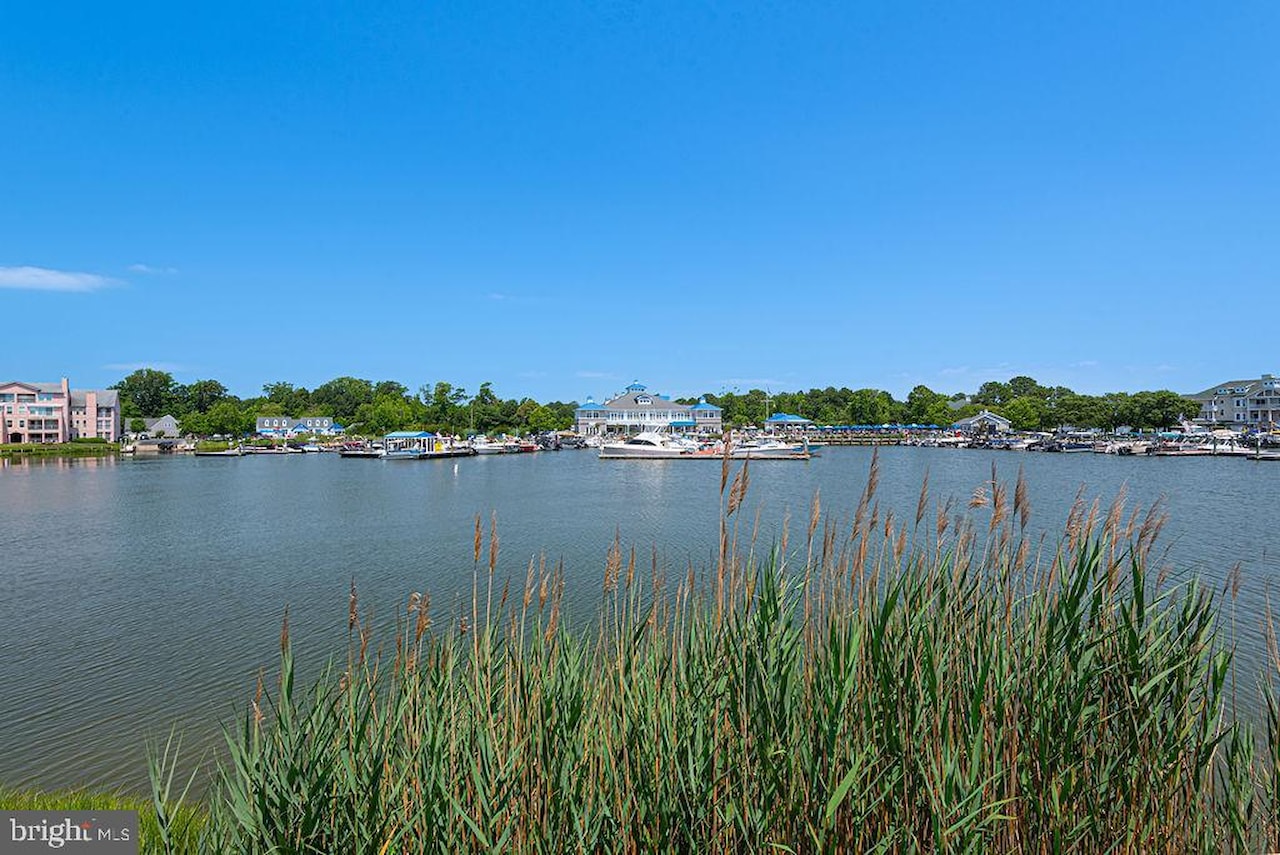Marina Village Real Estate for Sale - 843 Yacht Club Dr in Ocean Pines Photo 37