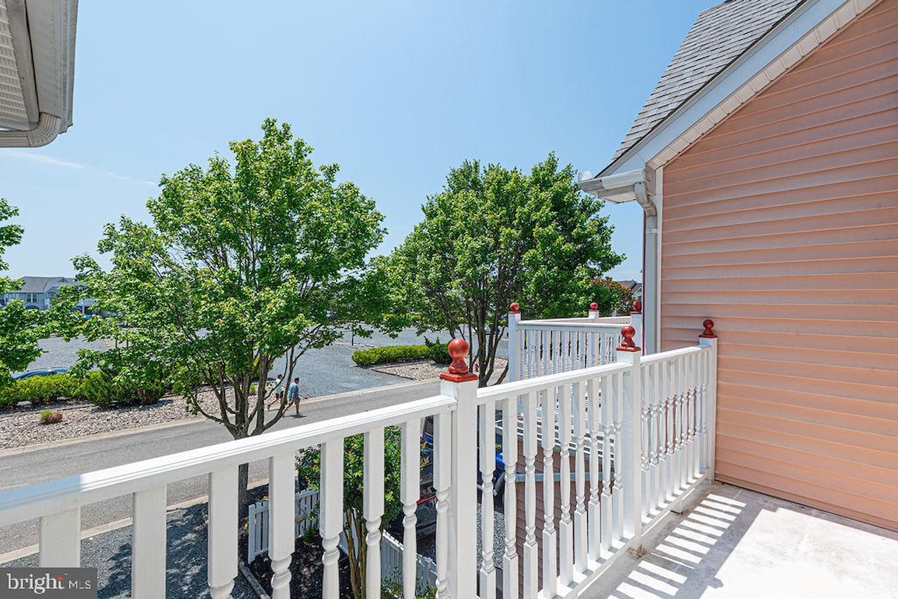 Marina Village Real Estate for Sale - 843 Yacht Club Dr in Ocean Pines Photo 49