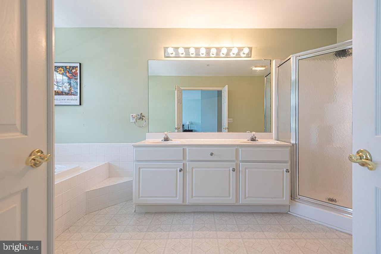 Marina Village Real Estate for Sale - 843 Yacht Club Dr in Ocean Pines Photo 65