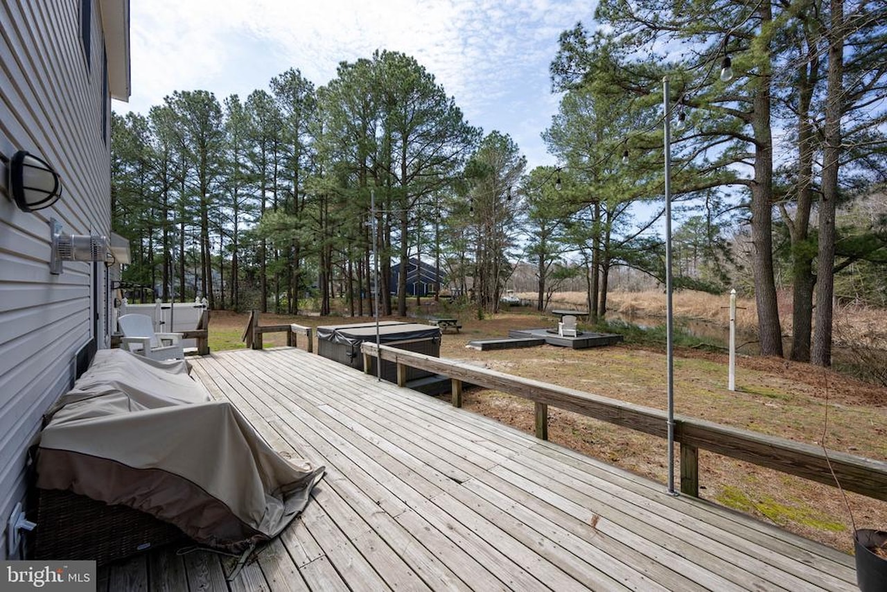  Real Estate for Sale - 11244 W Marie Dr in Bishopville Photo 43