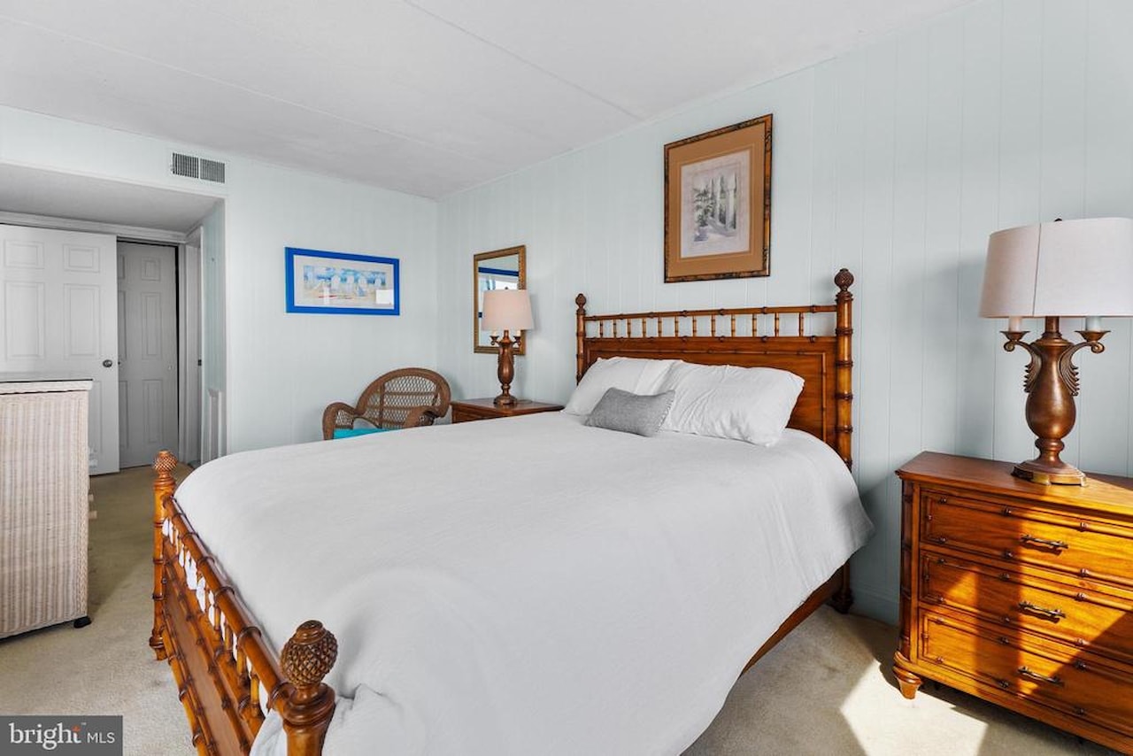 Boca Grande Real Estate for Sale - 5907 Atlantic Ave #205 in Ocean City Photo 7