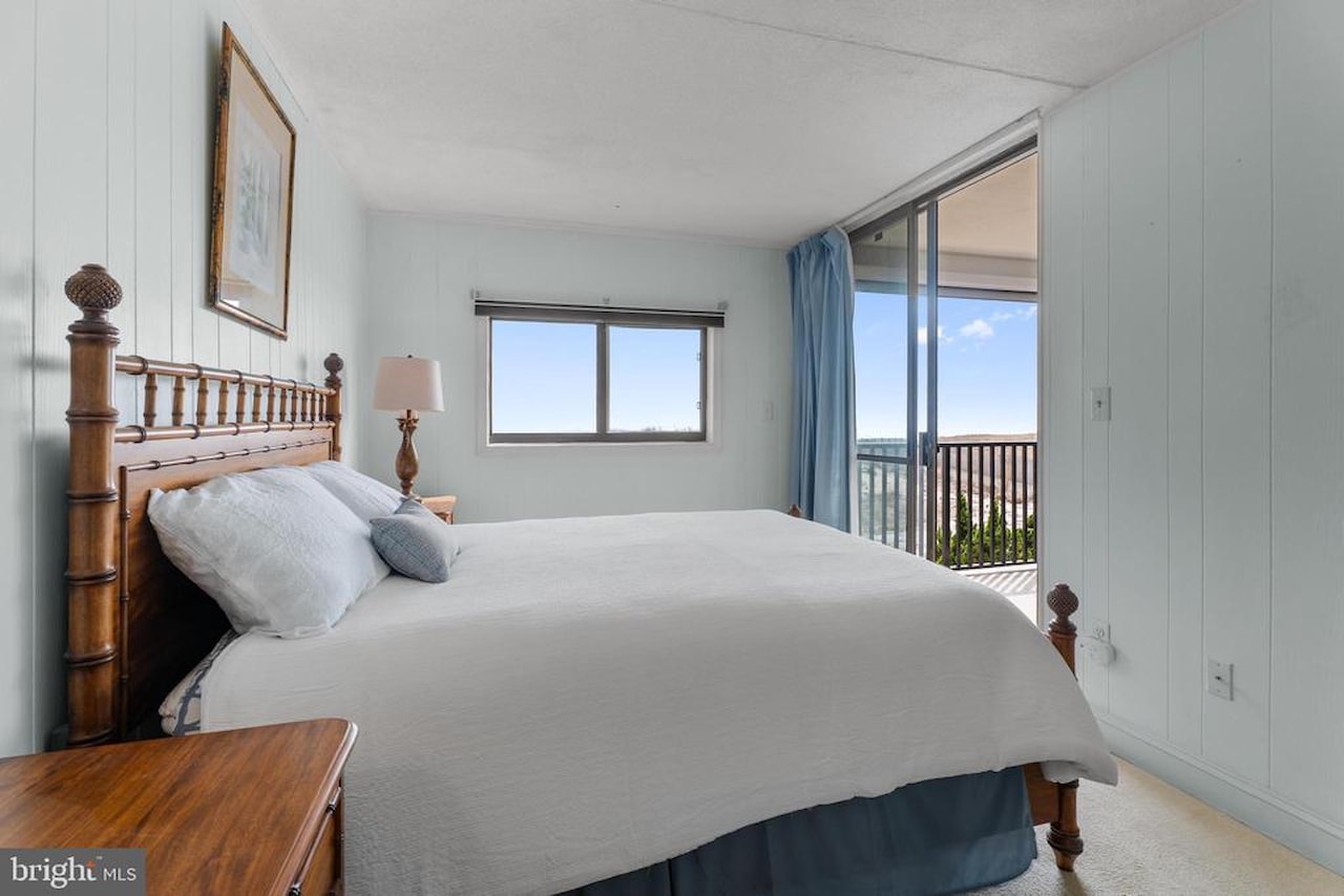 Boca Grande Real Estate for Sale - 5907 Atlantic Ave #205 in Ocean City Photo 5