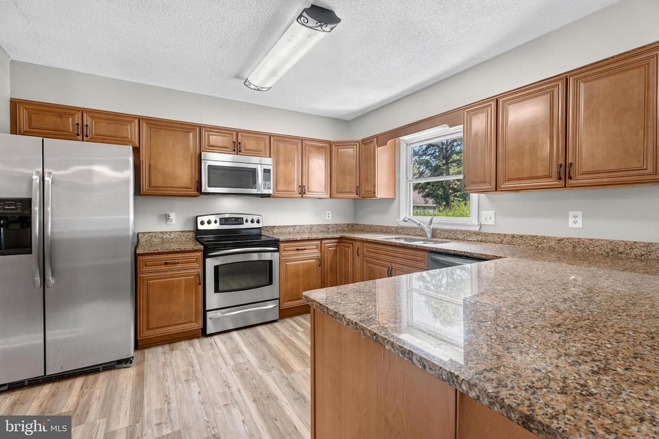  Real Estate for Sale - 779 Ocean Parkway in Ocean Pines Photo 6